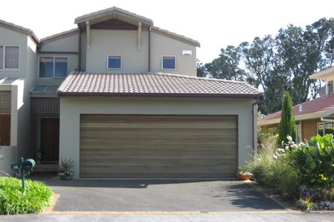 Photo of property in 3 Kawaroa Close, New Plymouth, 4310