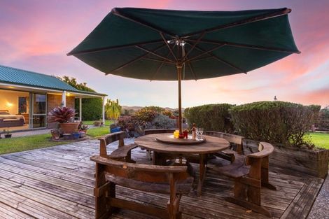 Photo of property in 172 Old Kaipara Road, Kaipara Flats, Warkworth, 0981