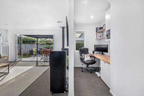 Photo of property in 22 Te Anau Place, Glenview, Hamilton, 3206