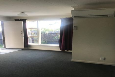 Photo of property in 20 Barnes Road, Redwood, Christchurch, 8051