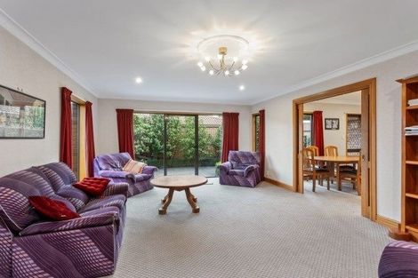 Photo of property in 6 Hinton Place, Rangiora, 7400