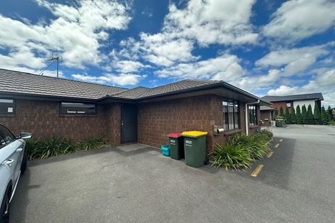 Photo of property in 3/108 Old Farm Road, Hamilton East, Hamilton, 3216