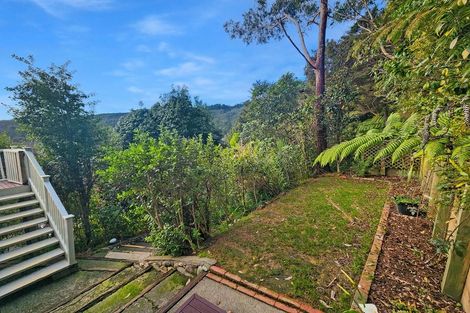 Photo of property in 21 Ngahere Street, Stokes Valley, Lower Hutt, 5019