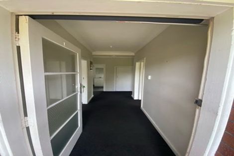 Photo of property in 162 Hutchinson Avenue, New Lynn, Auckland, 0600