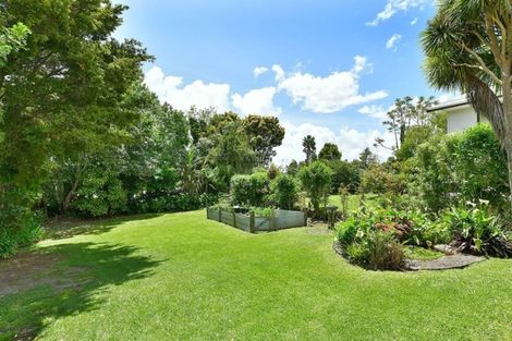 Photo of property in 12 Foster Crescent, Snells Beach, 0920