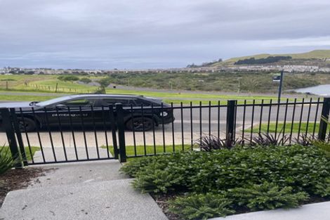 Photo of property in G05/3 Percy Winstone Lane, Stonefields, Auckland, 1072