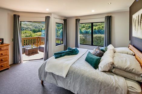 Photo of property in 69 Kaitangata Crescent, Kelson, Lower Hutt, 5010