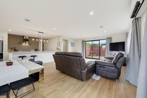 Photo of property in 21 Quinn Crescent, Woodend, 7610