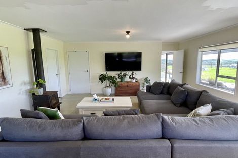 Photo of property in Dunkerron Farm, 852 Oneriri Road, Kaiwaka, 0573