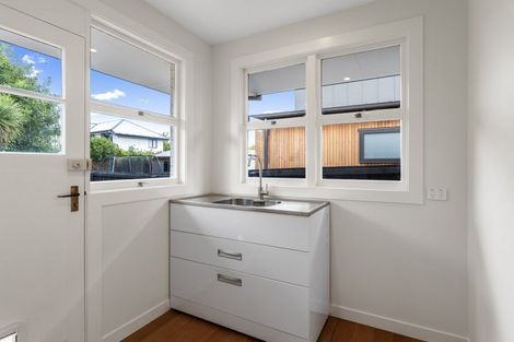 Photo of property in 40 Torquay Place, Bryndwr, Christchurch, 8053