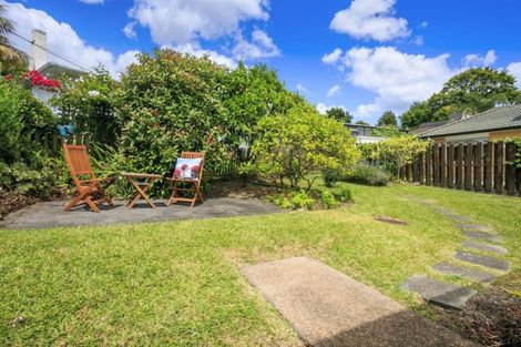 Photo of property in 1/26 Corunna Road, Milford, Auckland, 0620