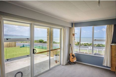 Photo of property in 1302 Kaka Point Road, Kaka Point, Balclutha, 9271