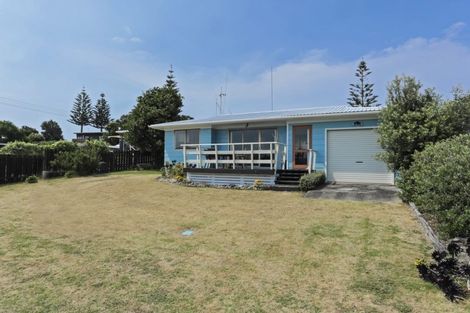 Photo of property in 615 Pukehina Parade, Pukehina, Te Puke, 3189