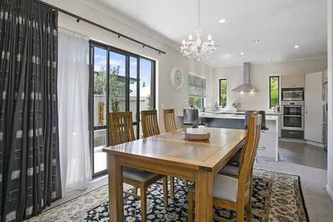 Photo of property in 19c Cooper Crescent, Cambridge, 3434