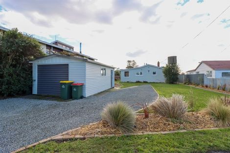 Photo of property in 13 Blue Cliffs Road, Saint Andrews, 7988