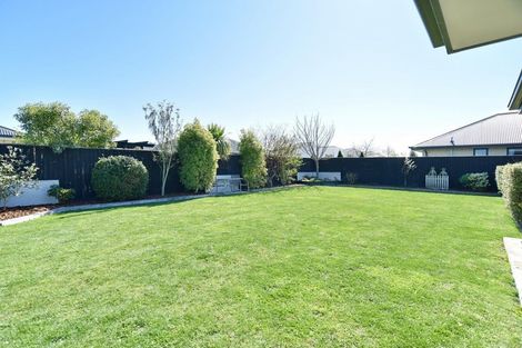 Photo of property in 49 Sequoia Way, Rangiora, 7400
