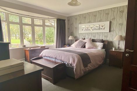 Photo of property in 750a Winton Lorneville Highway, Lochiel, Winton, 9781