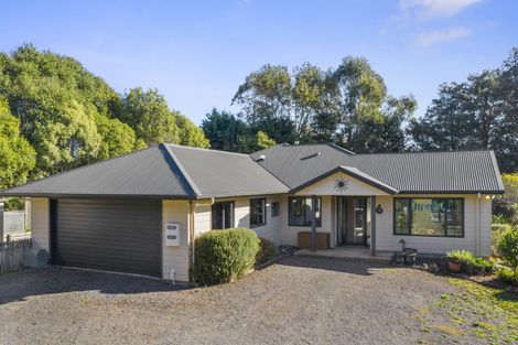 Photo of property in 34 Pond Road, Raglan, 3295