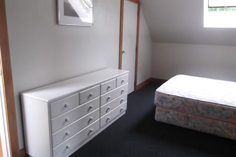 Photo of property in 225 Huia Street, Waikanae, 5391