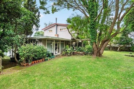 Photo of property in 28 Great South Road, Manurewa, Auckland, 2102