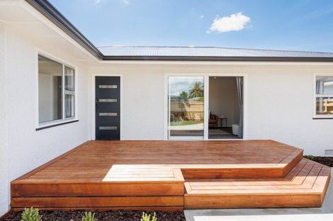 Photo of property in 5 Belvedere Crescent, Takaro, Palmerston North, 4412