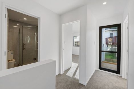 Photo of property in 8c Datura Place, Sunnynook, Auckland, 0620