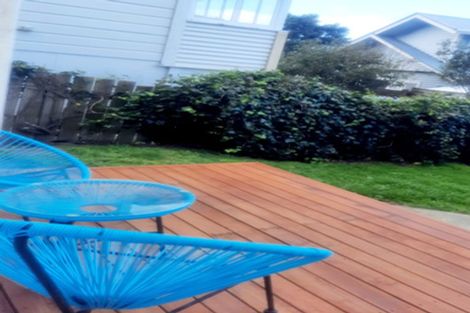 Photo of property in 27 Rhine Street, Island Bay, Wellington, 6023