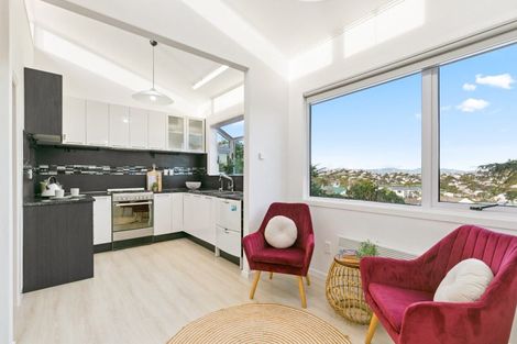 Photo of property in 5 Kau Kau Way, Ngaio, Wellington, 6035