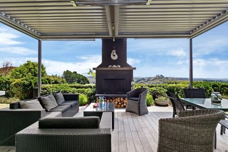 Photo of property in 115 Highland Drive, Acacia Bay, Taupo, 3385