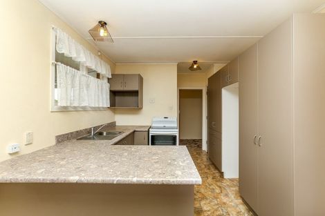 Photo of property in 2 Taunton Place, Lynmouth, New Plymouth, 4310