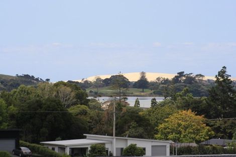Photo of property in 10 Kuaka Crescent, Mangawhai, 0505