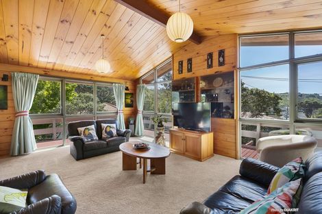 Photo of property in 72 Montreal Grove, Kingston, Wellington, 6021