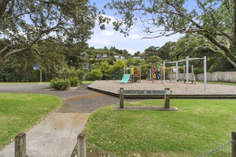 Photo of property in 8 Western Road, Laingholm, Auckland, 0604