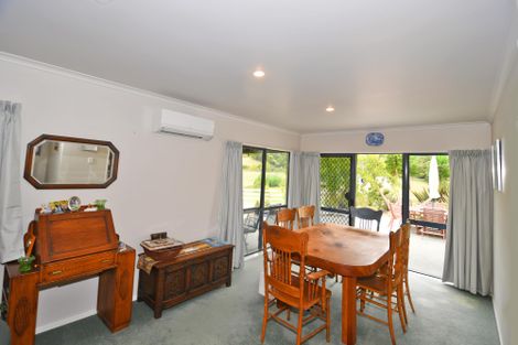 Photo of property in 42 Davie Martin Road, Kaipara Flats, Warkworth, 0981