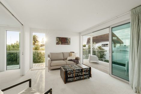 Photo of property in 85b Oceanbeach Road, Mount Maunganui, 3116