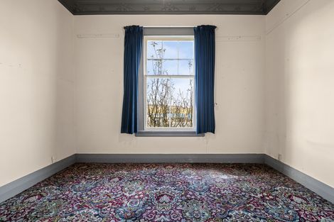 Photo of property in 34 Elm Row, Dunedin Central, Dunedin, 9016