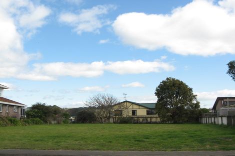 Photo of property in 6 Ohiwa Parade, Ohope, 3121