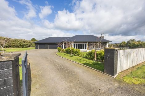 Photo of property in 75 Reid Line West, Feilding, 4777