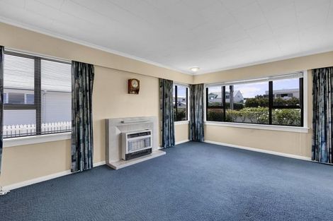 Photo of property in 14 Beach Street, Fitzroy, New Plymouth, 4312