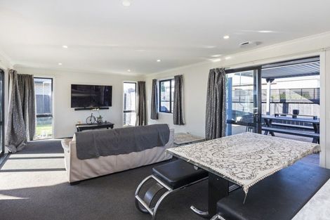 Photo of property in 2 Lucca Crescent, Rolleston, 7615