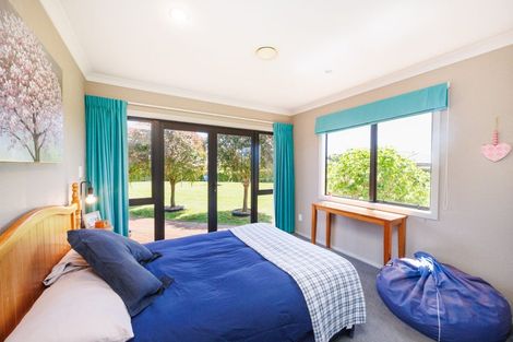 Photo of property in 93 Mount Taylor Drive, Feilding, 4775