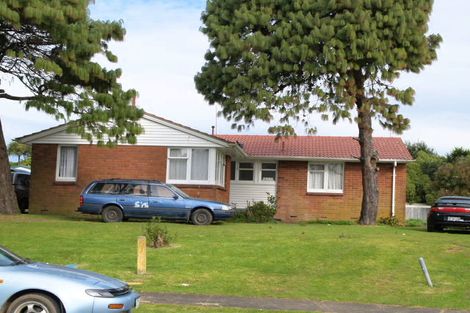 Photo of property in 12 Carver Place, Mangere East, Auckland, 2024