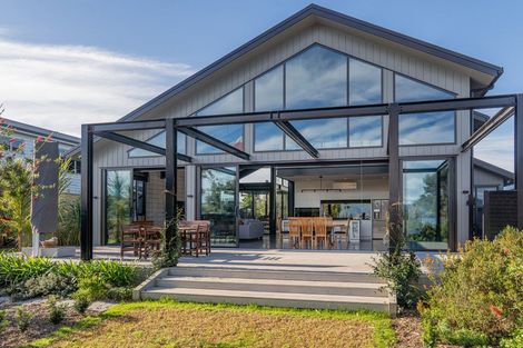 Photo of property in 112 Ti Kouka Crescent, Matarangi, Whitianga, 3592