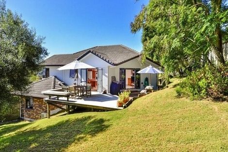 Photo of property in 5 Phoebe Meikle Place, Torbay, Auckland, 0630