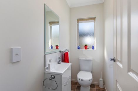 Photo of property in 14 Woodland Grove, Wainuiomata, Lower Hutt, 5014