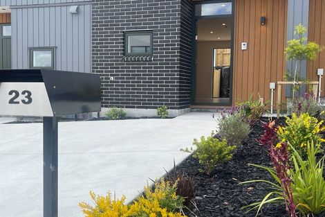 Photo of property in 23 Kuaha Road, Massey, Auckland, 0614