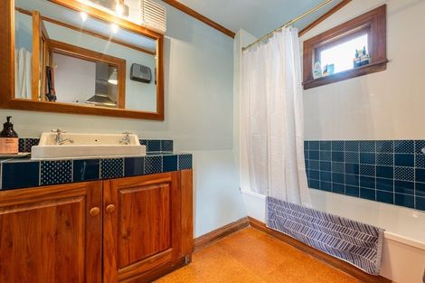 Photo of property in 204 Aro Street, Aro Valley, Wellington, 6021