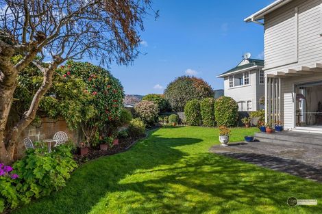 Photo of property in 7 Earlston Grove, Avalon, Lower Hutt, 5011