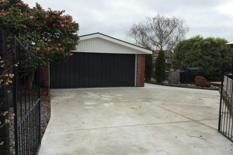 Photo of property in 14 Cherryburton Place, Shirley, Christchurch, 8013