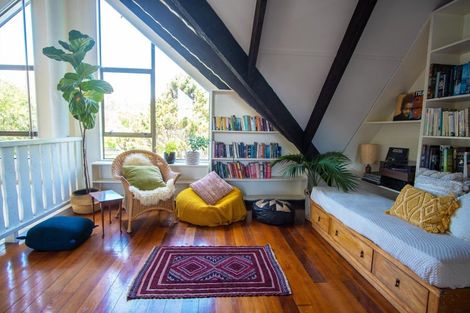 Photo of property in 30 Von Dadelszen Place, Havelock North, 4130